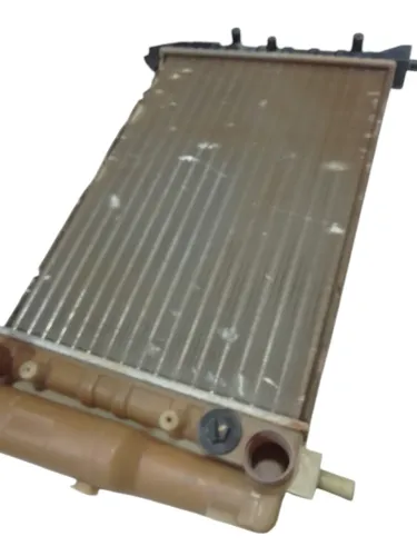 Radiador Fiat Uno Mille Fiorino Elba 1994 2000