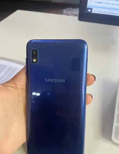 Celular A10