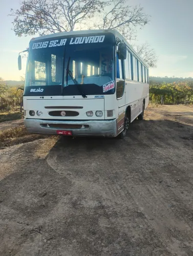Ônibus rodoviário
