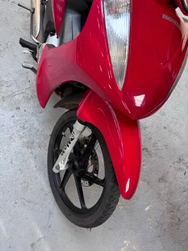 Biz EX 2015 muito nova