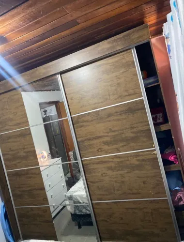 Guarda roupa casal