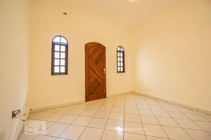 Casa à Venda - Vila Carrão, 2 Quartos, 150 m2