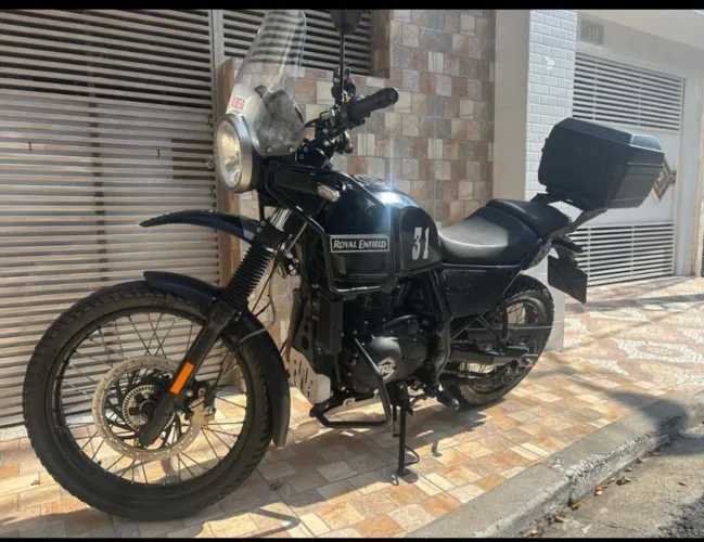 Royal Enfeld Himalayan 2019 freio ABS em ordem. Aceitao troca por carro. Documentos em dia