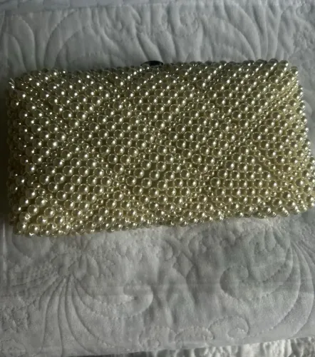 Bolsa de festa perolada