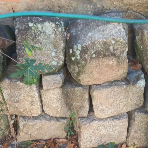 Vendo pedras tipo matacão