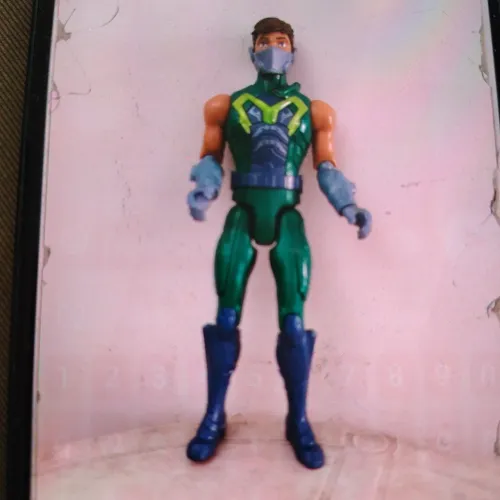 Max Steel, Missão no Oceano