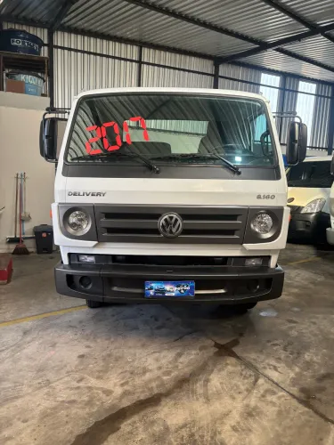 Vw 8160 ano 2017 com ar condicionado gelando