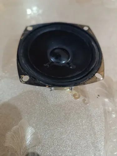 Alto-falantes de 3 Polegadas - Philco e de Rádio