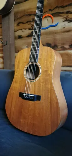 Violão todo sólido mogno Seasky Luthieria 