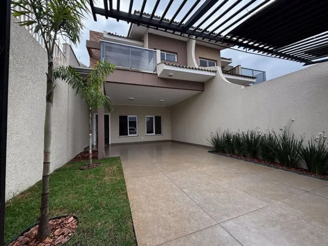 Sobrado com 4 dormitórios à venda, 246 m² por R$ 1.200.000,00 - Parque São Paulo - Cascave
