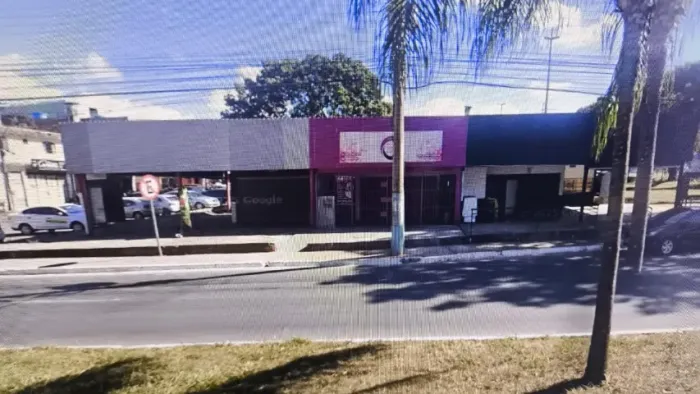 Troco quiosque na candagolândia por casa na 26 de setembro
