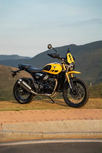 Triumph Scrambler 400XC apenas 700km, único dono.