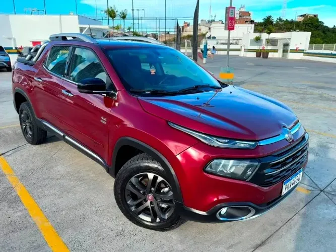 Toro Volcano 2.0 4X4 Turbo Diesel 18/18 Automática 9 marchas Impecável