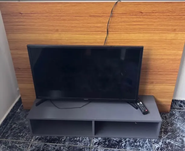 Vende-se PAINEL (apenas) para TV