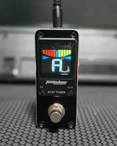 Pedal afinador tomsline