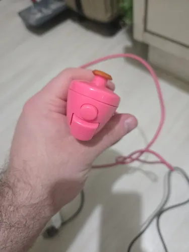 Controle nunchuk rosa Nintendo Wii 