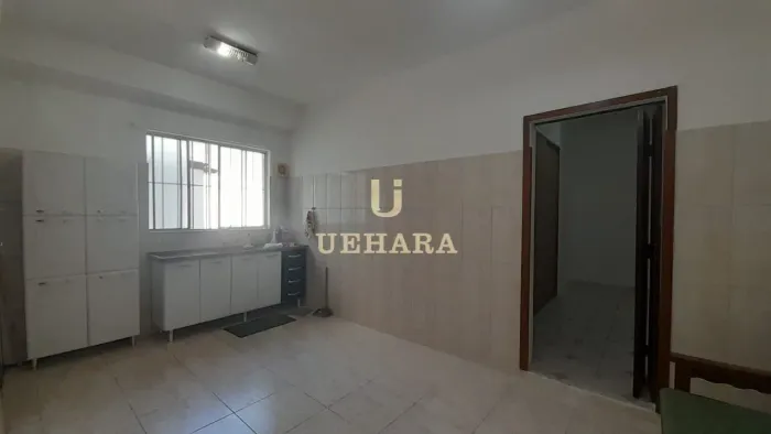 Casa térrea de 2 dormitórios para alugar na Vila Baruel!