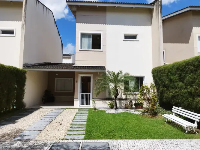 Casa duplex com 158m² totalmente mobiliada para VENDA no Eusébio/CE