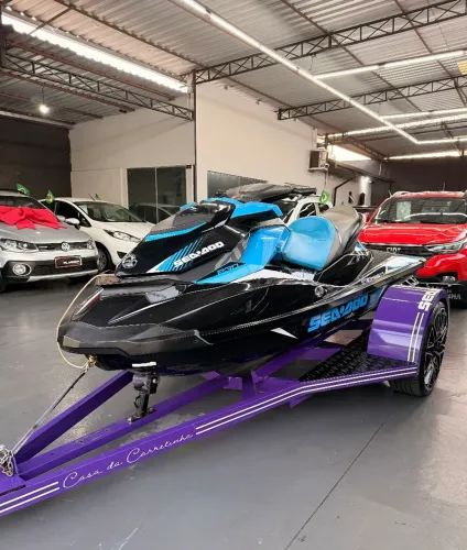 SEA-DOO GTR 230