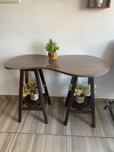 Mesa,aparador, cantinho do café,,em fim ,multiusos 