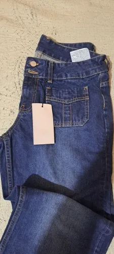 Calca Zara nova, tamanho 40