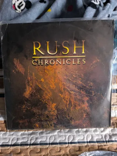LP triplo Rush Chronicles