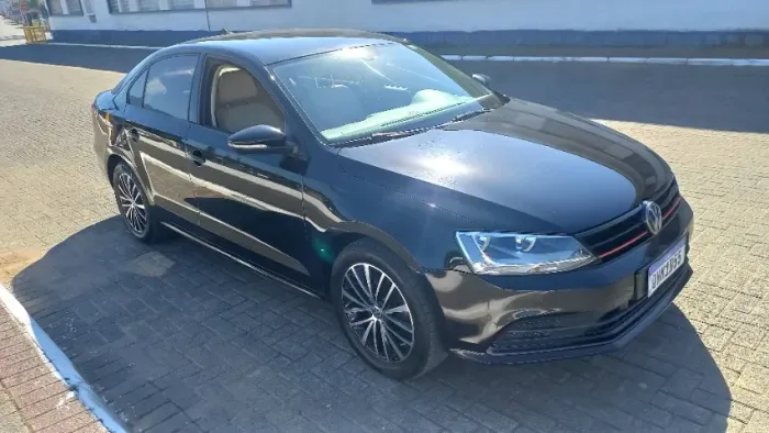 Volkswagen Jetta Comfortline 2.0 T.flex 8V 4P Tipt. 2015