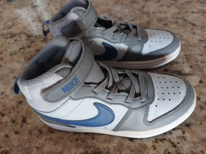 Tenis Nike infantil tam. 30