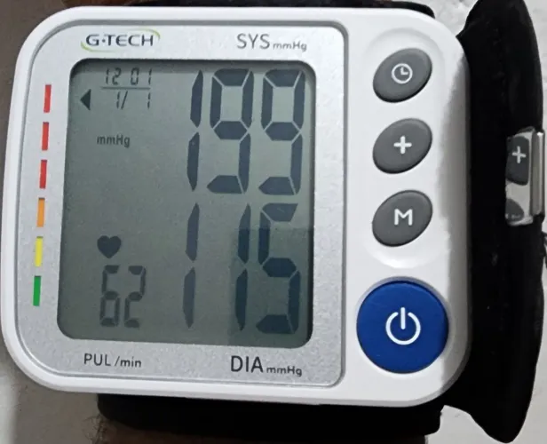 Aparelho de Pressão Digital de Pulso G-Tech - Excelente Estado! ?