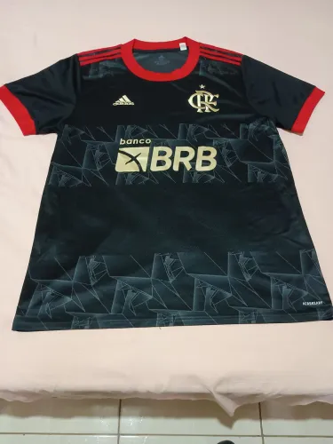 Vendo Camisa Flamengo Oficial Preta com Dourado tamanho GG