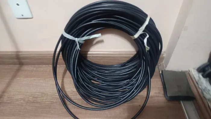 40 Metros de Cabo Flexível 750V 70G Pvc 25MM2 Preta