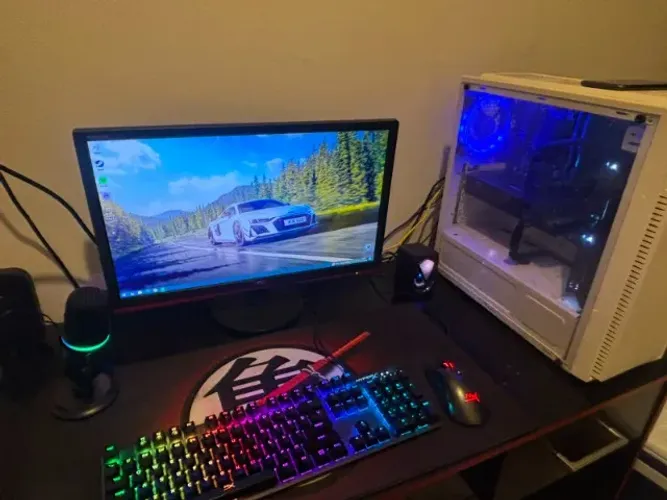 ? PC Gamer Completo RX 580 8GB + 16GB RAM + Monitor AOC 22?