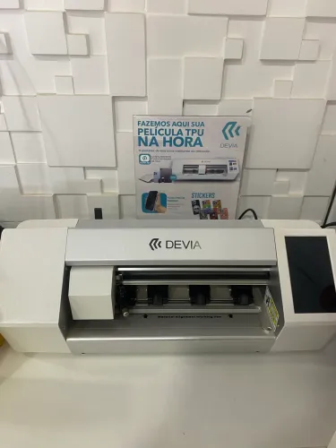 Máquina Profissional Devia para Cortar Película TPU - Corte para +10.000 Modelos