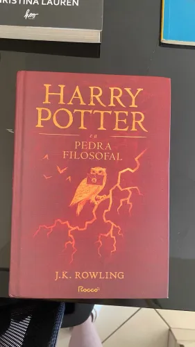 Harry Potter e a pedra filosofal capa dura