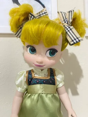 Anna frozen 