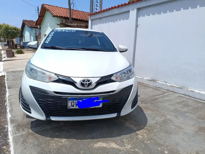 Toyota Yaris Live 1.3 Flex 16V 5P AUT 2022