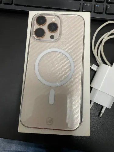 iPhone 16 pro max 