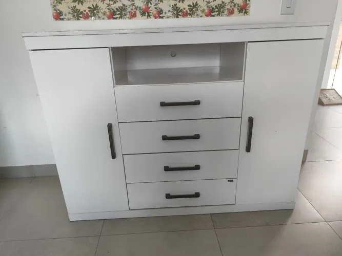 Cômoda 5 gaveta e e portas