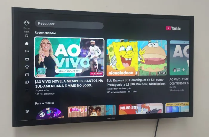 Tv Samsung Smart 32 polegadas <br><br>Em ótimo estado de conservação <br>Com funcionamento perfeito