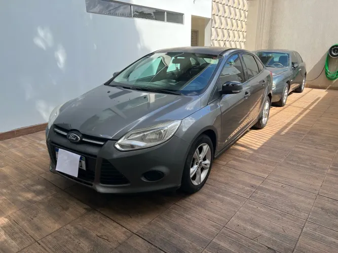 Ford Focus Sedan 2.0 16v/2.0 16V Flex 4P Aut. 2015