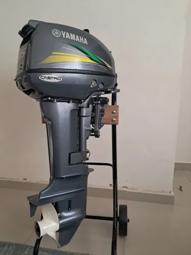 Motor de Popa 15HP *MUITO NOVO* Ate 18X 