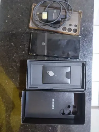 Samsung Galaxy 23Ultra 12/256