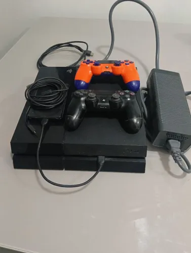 PS4 slim