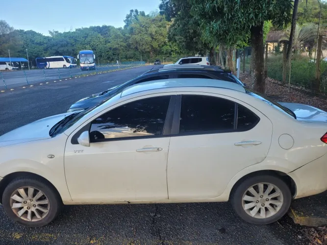 JAC J3 Turin Sedan 1.4 16V 4P Mec. 2014