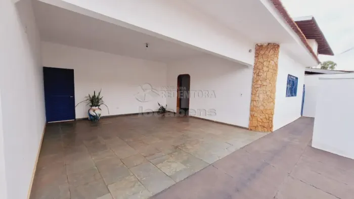 Ótima Casa Residencial para Locação - 3 Dormitórios / Alto Rio Preto