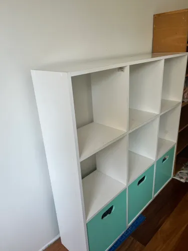 Estante célula Tok Stok