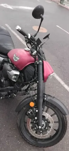 Titanium 250. 23 mil. Somente 5 km rodado