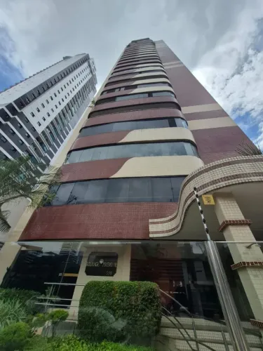 Lotus vende em parceria apartamento de alto padrão no Umarizal I 211m²