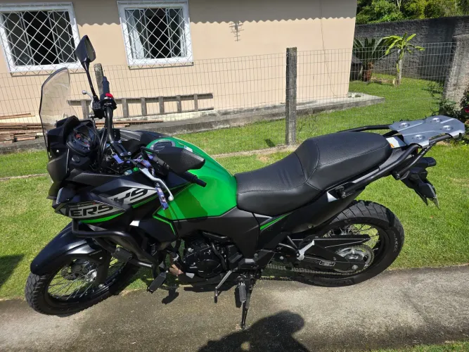 Versys X 300 2025