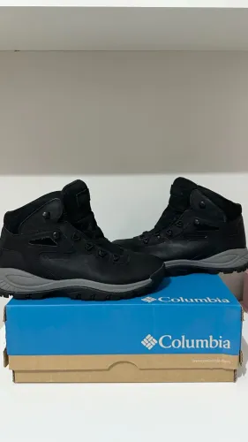 Bota Columbia n. 38 Feminina Newton Wander